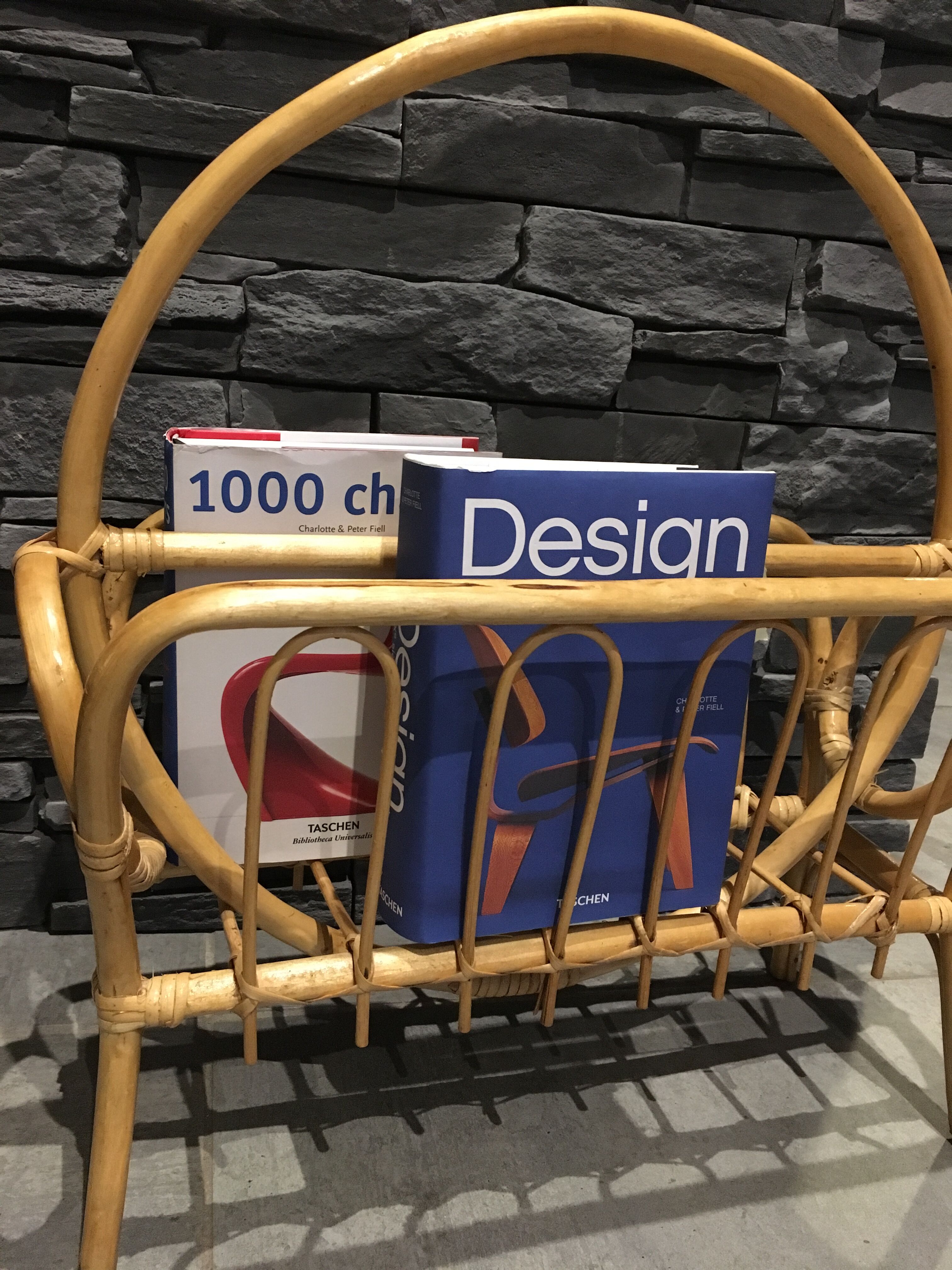 Magazine rack Wicker