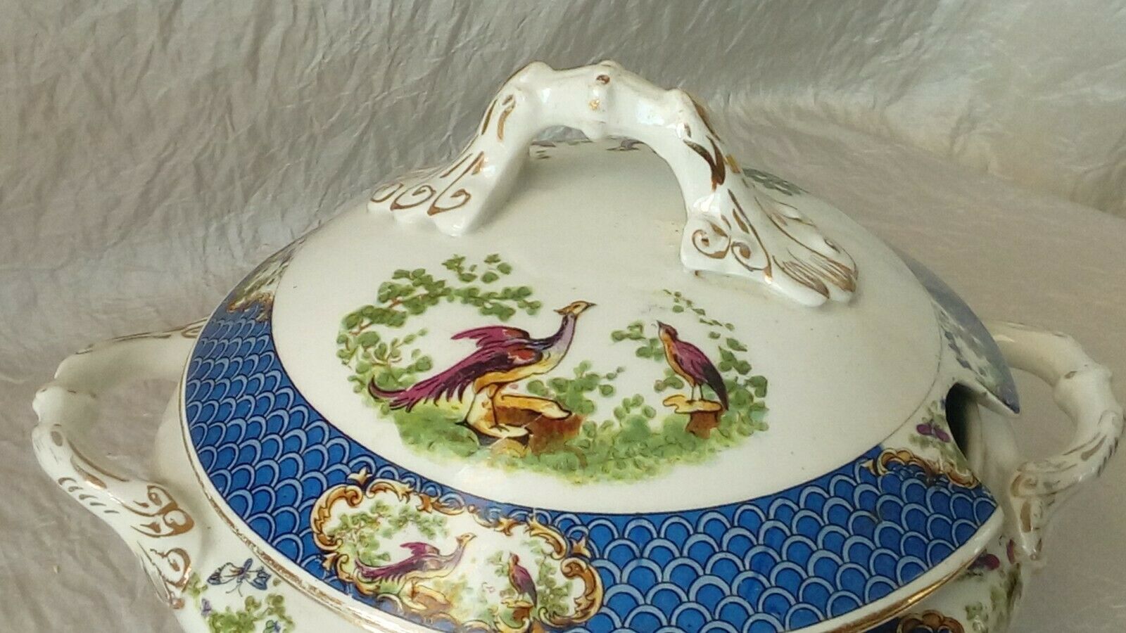 PORCELAIN SAUSAGE BY WILTON WARE DECOR A L'OISEAU
