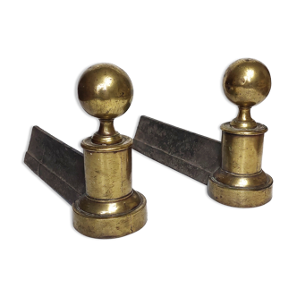 Paire de chenets en bronze