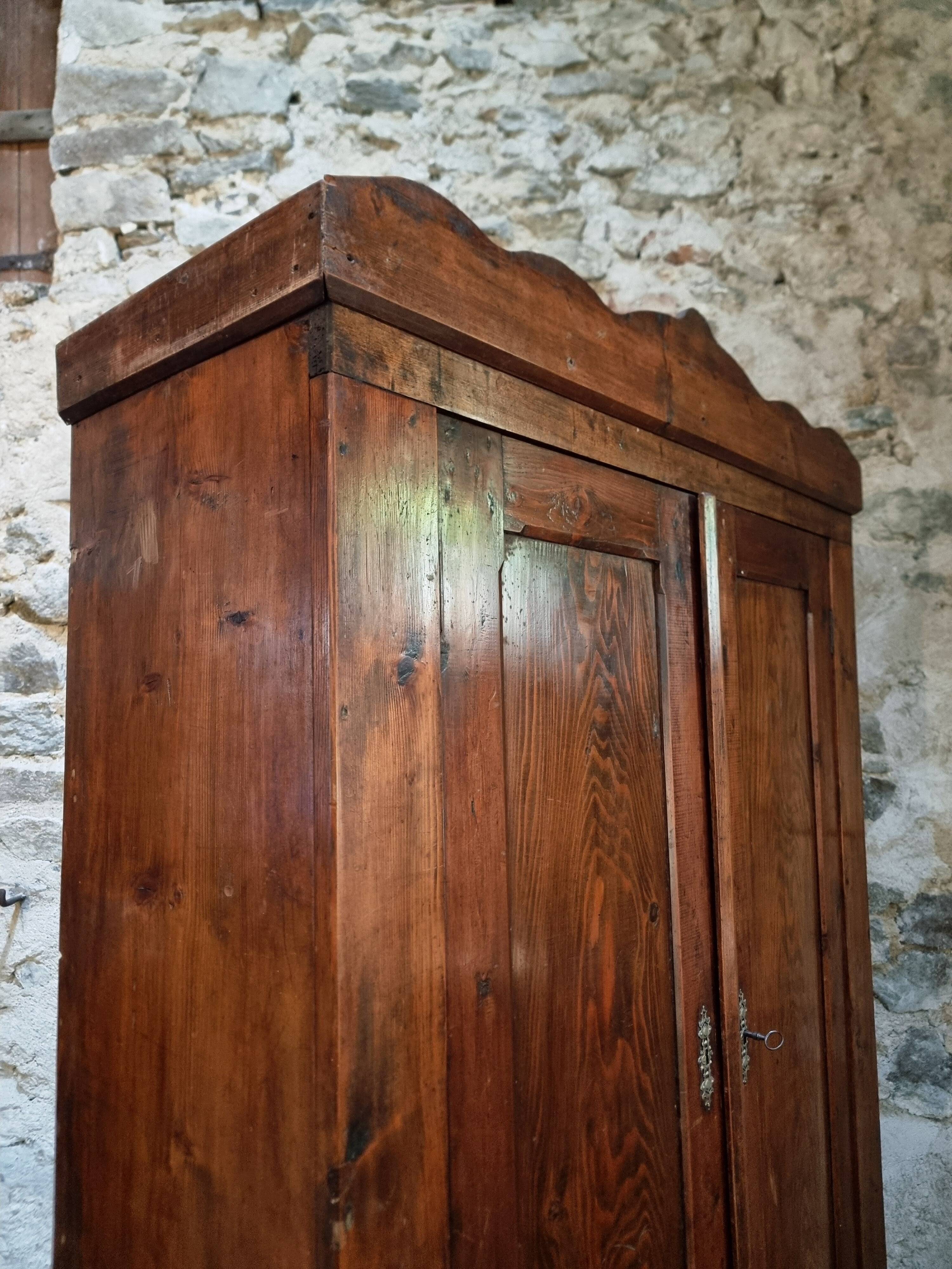 Antique French pine bonnetière – rustic country wardrobe – circa 1900–1920
