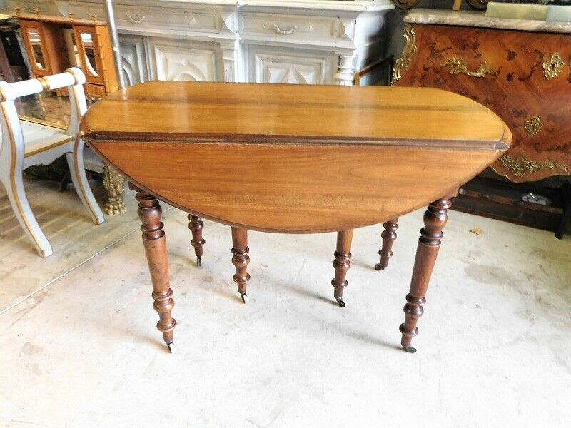Table 6 feet Louis Philippe with 3 walnut extensions of the 19th siecle