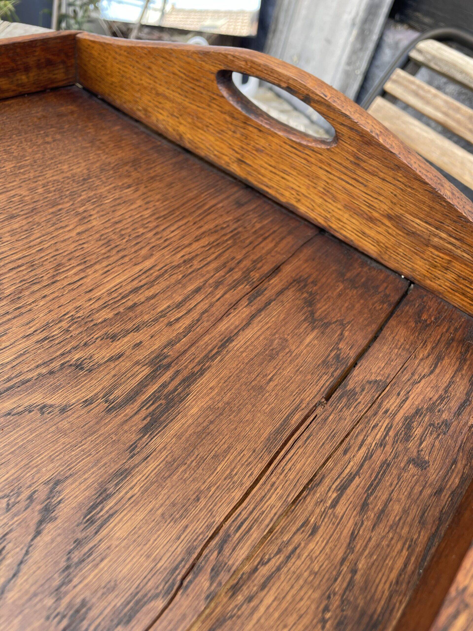Large serving platter in solid oak