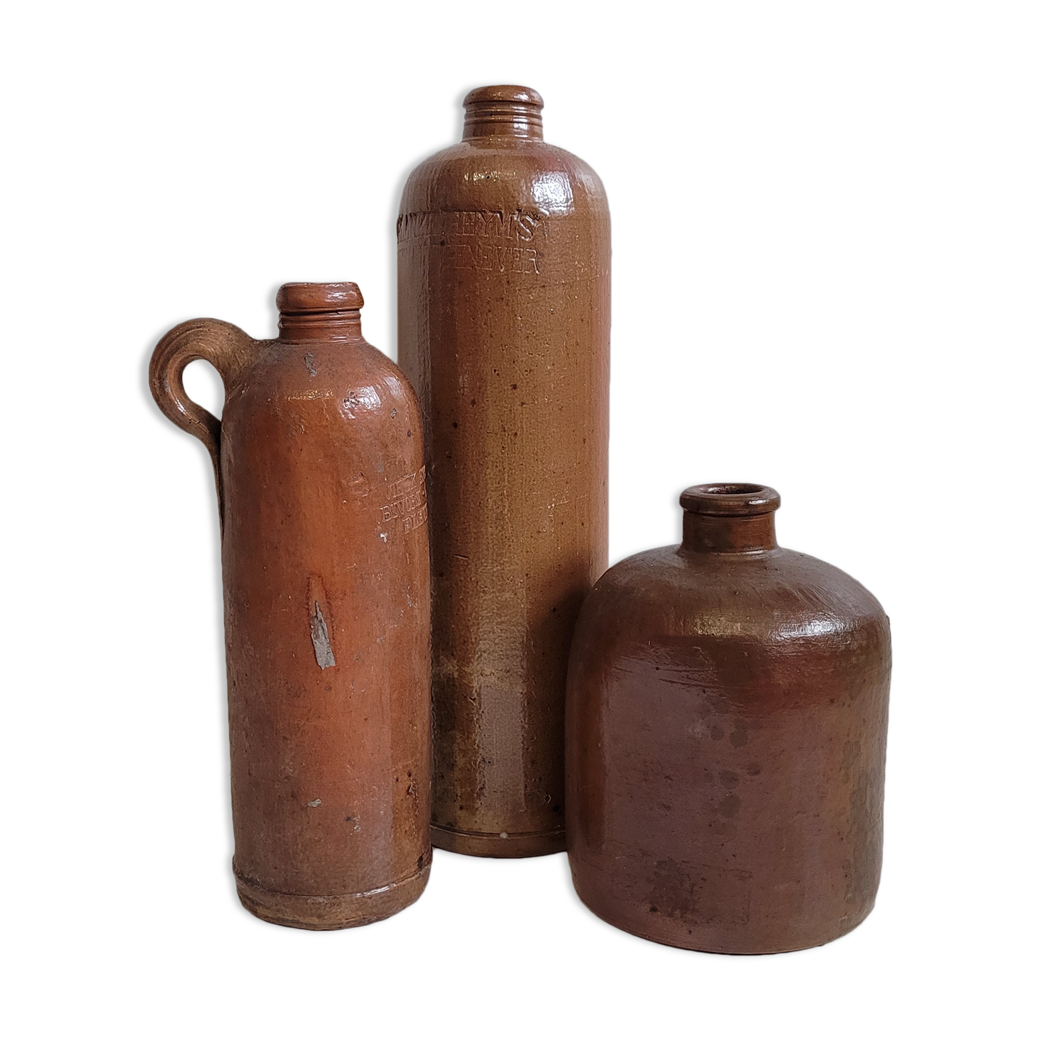 Trio brown sandstone mismatched