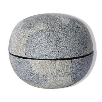 Japanese egg shell trinket bowl, lacquered wood interior