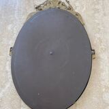 Miroir ovale en laiton doré