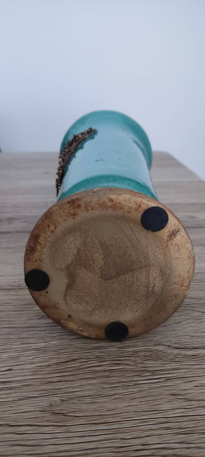 Green cracked ceramic vase