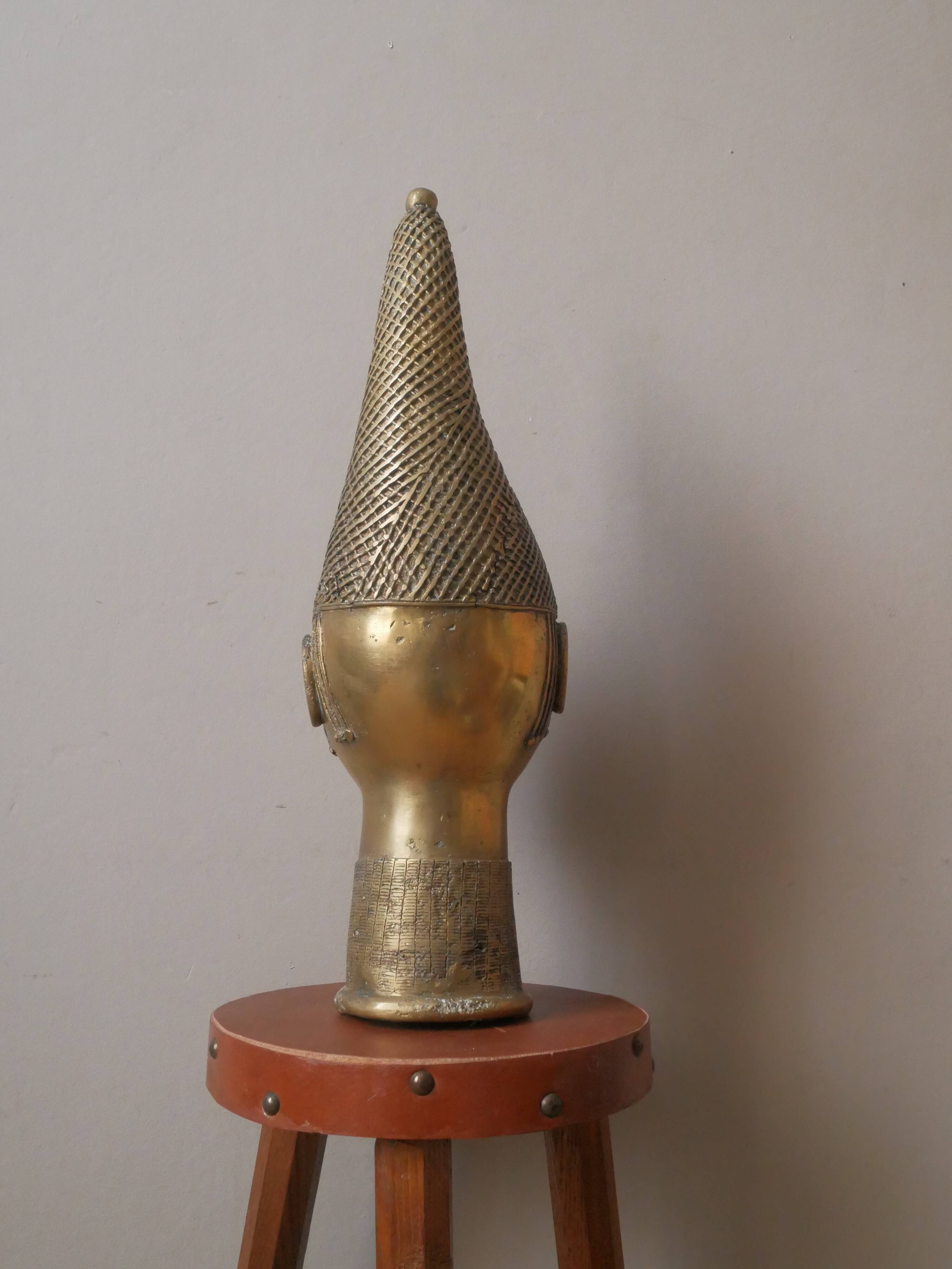 Bronze African art tribal ethnic decorative object handcrafted head of queen Benin