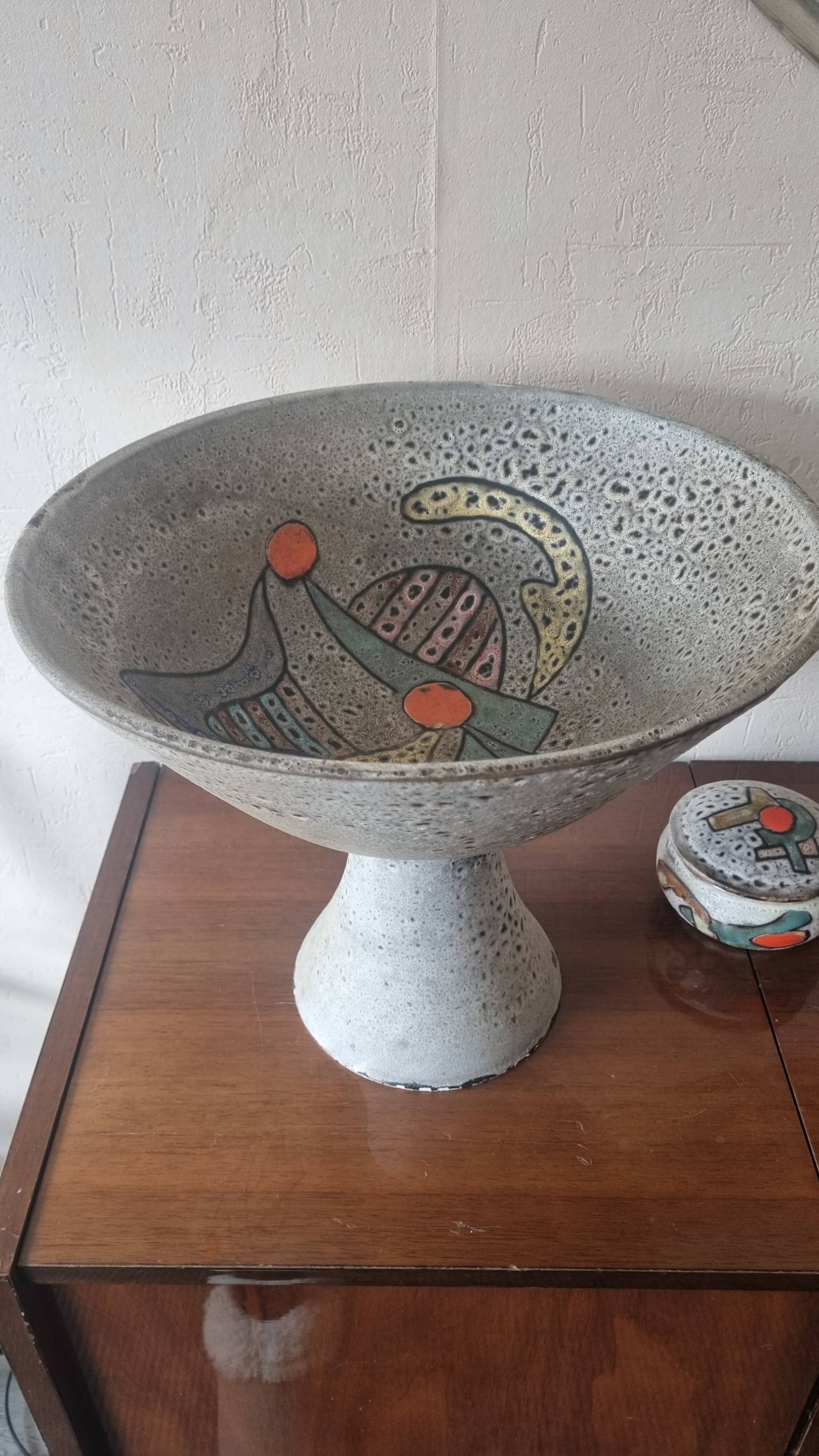 Large bowl Marius Bessone Vallauris