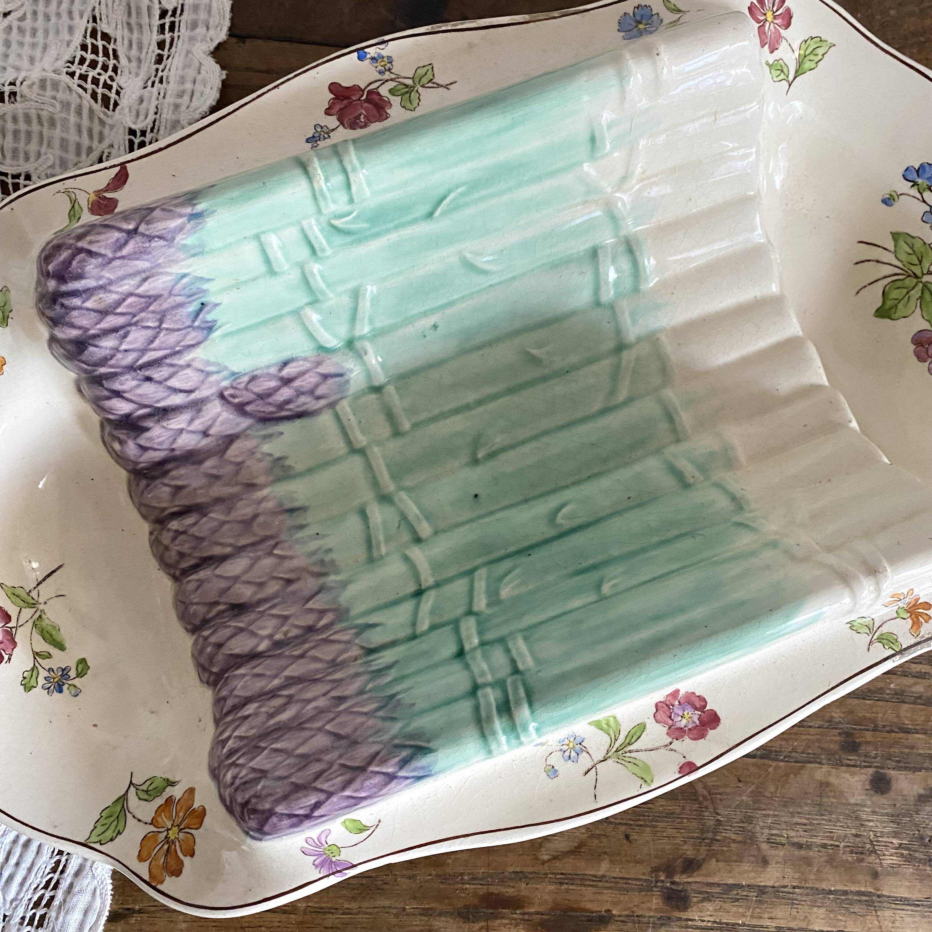 Longchamp asparagus dish in ironstone and slipware, 1900