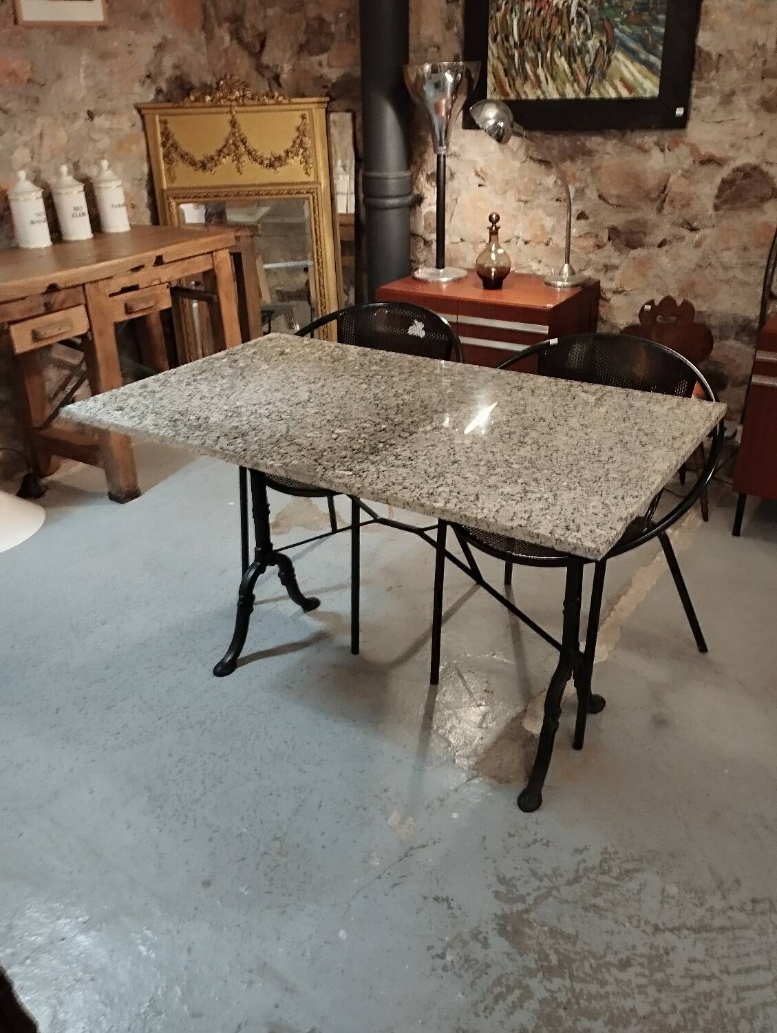 Bistro table