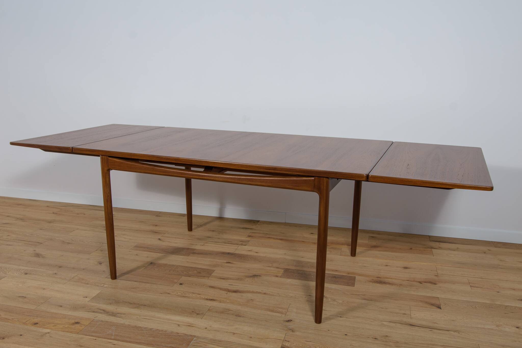 Mid-Century Dining Table by Ib Kofod Larsen for G-Plan, 1960s
