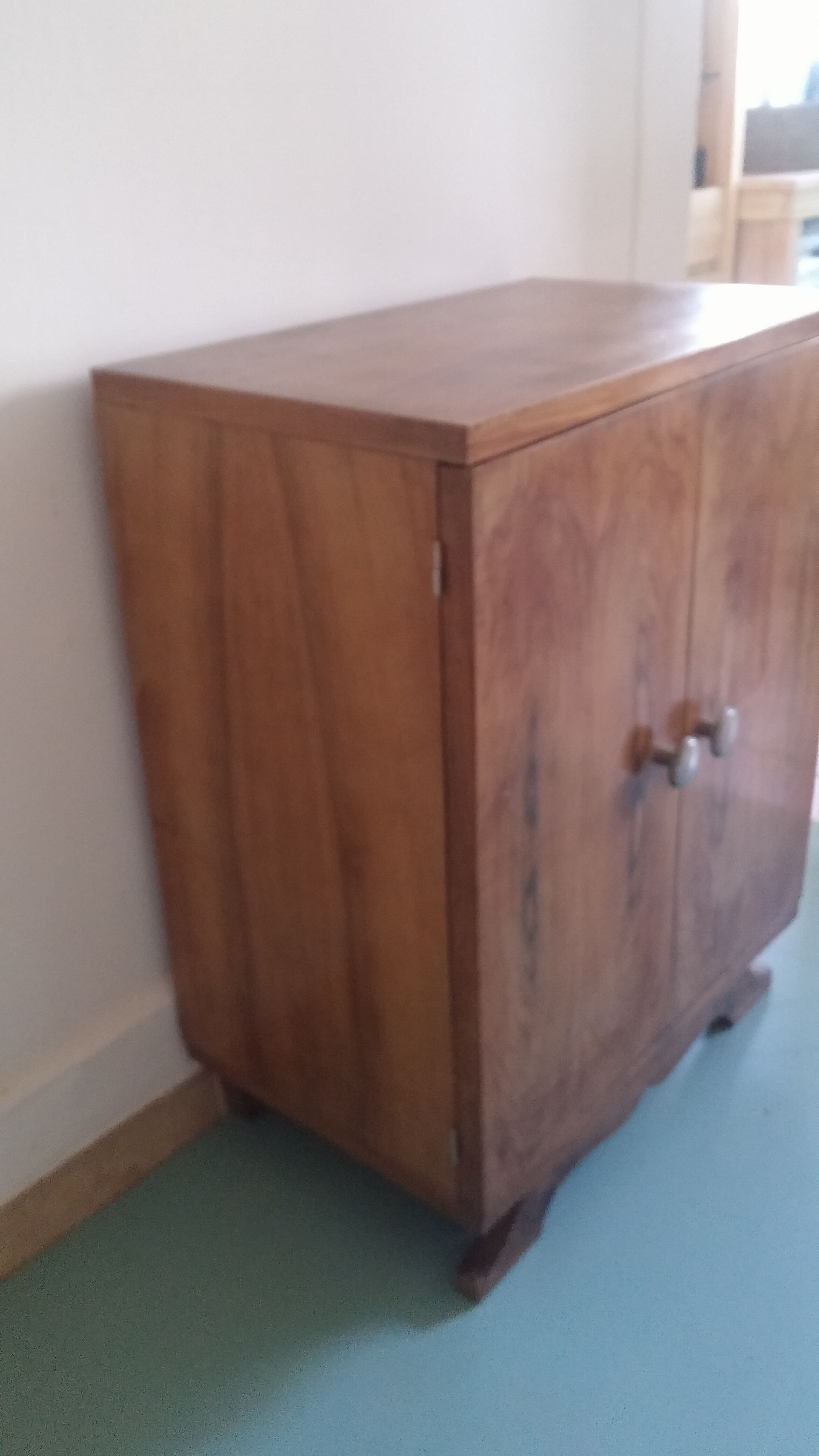 Small buffet 2 doors wooden vintage style art deco