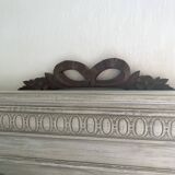 Fronton ancien ruban en bois sculpté
