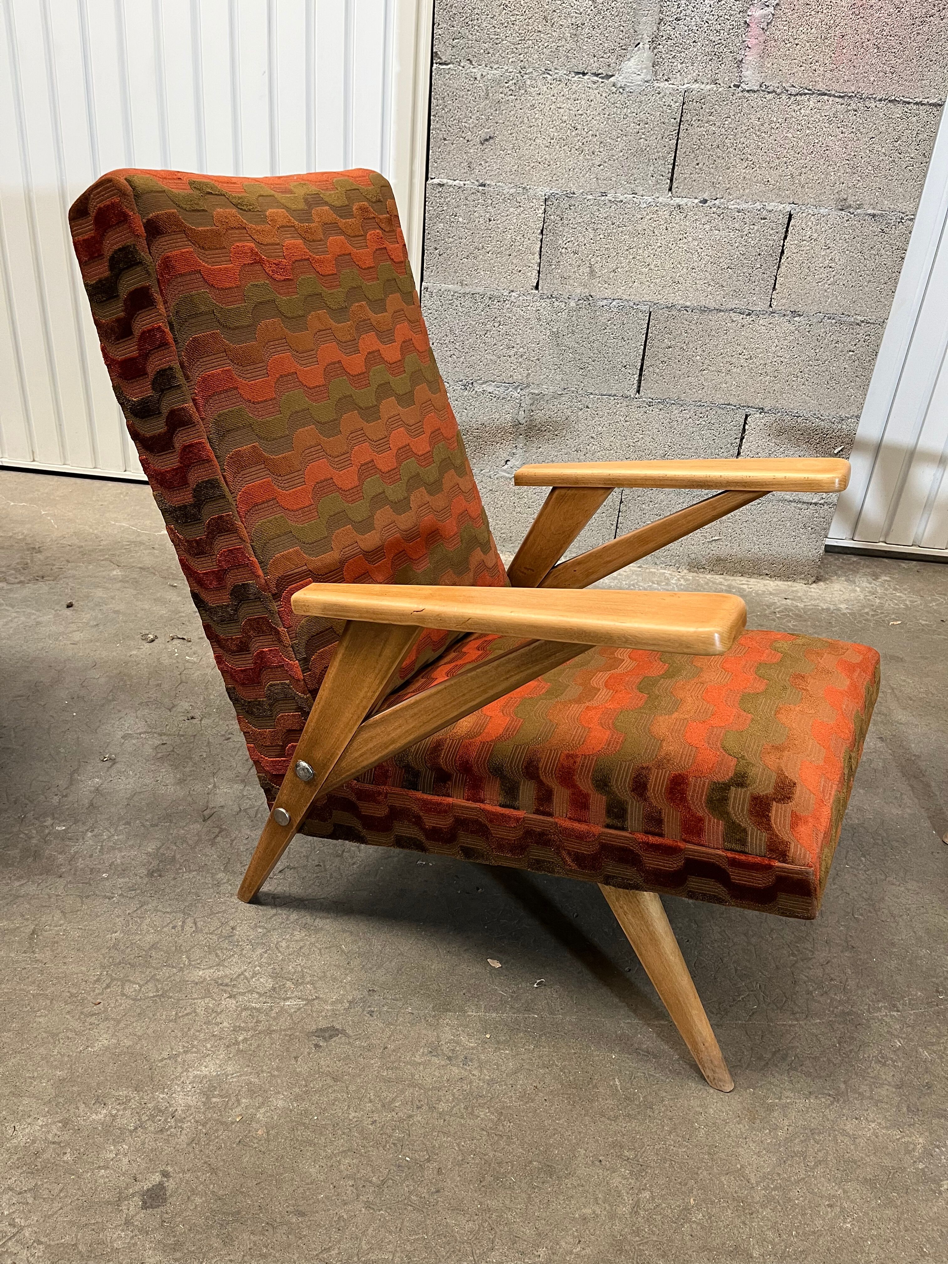 Pair of armchairs from the 60s Italian design