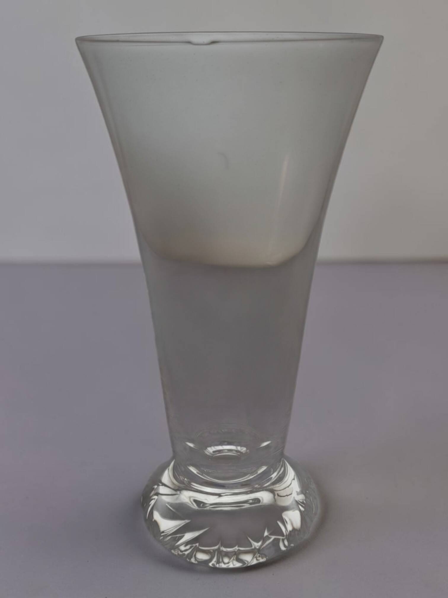 6 crystal flutes Daum, model "Kim", France