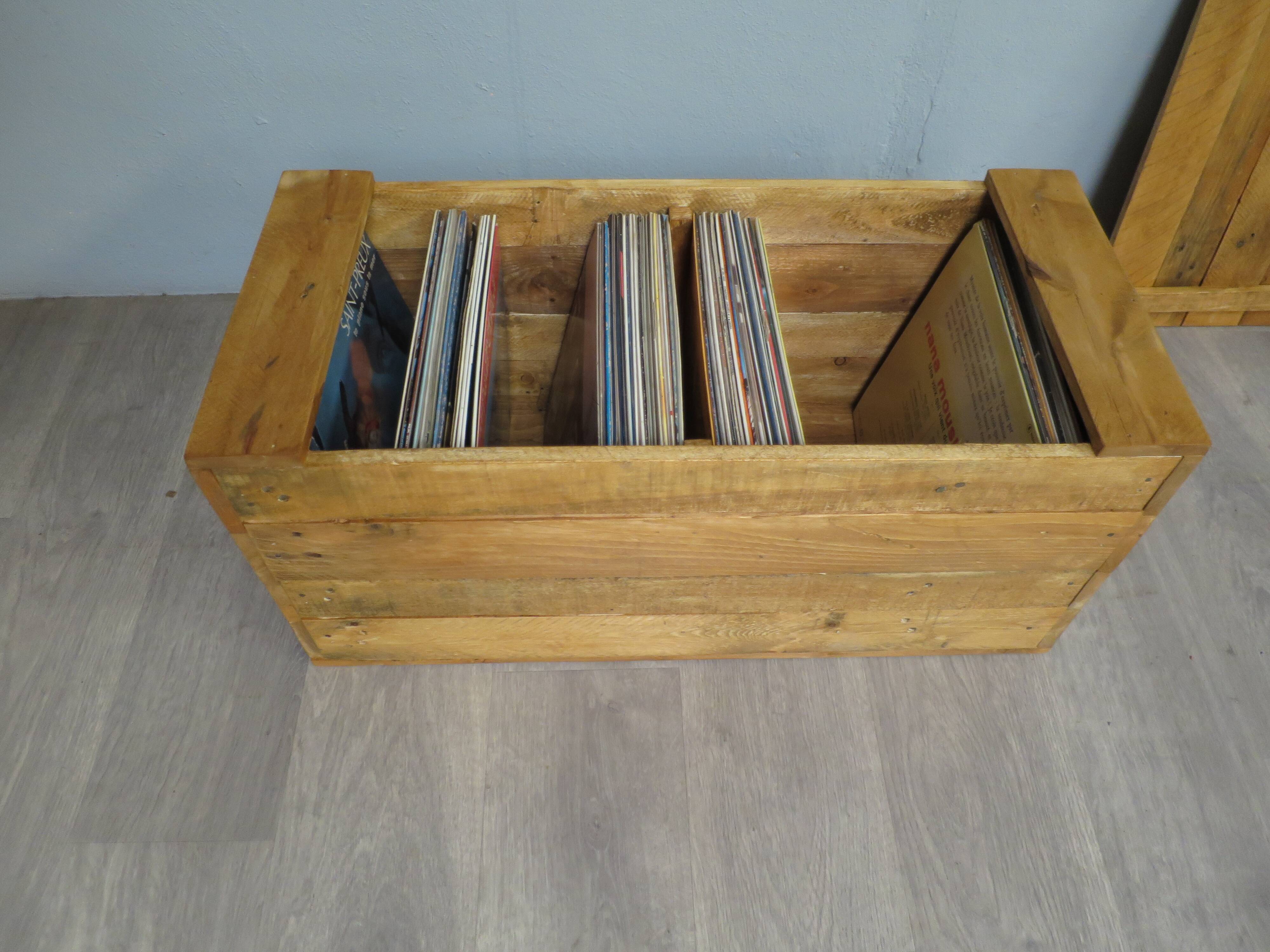 Storage box for vinyl