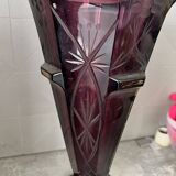 A purple vase, very discreetly gilded, Russian art deco style