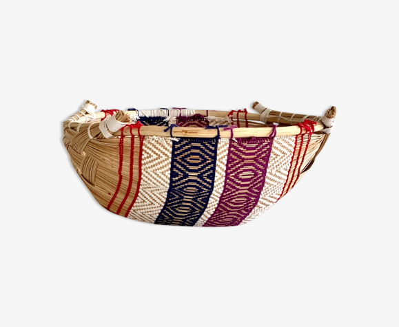 Panier Tressé Indigène Brésilien