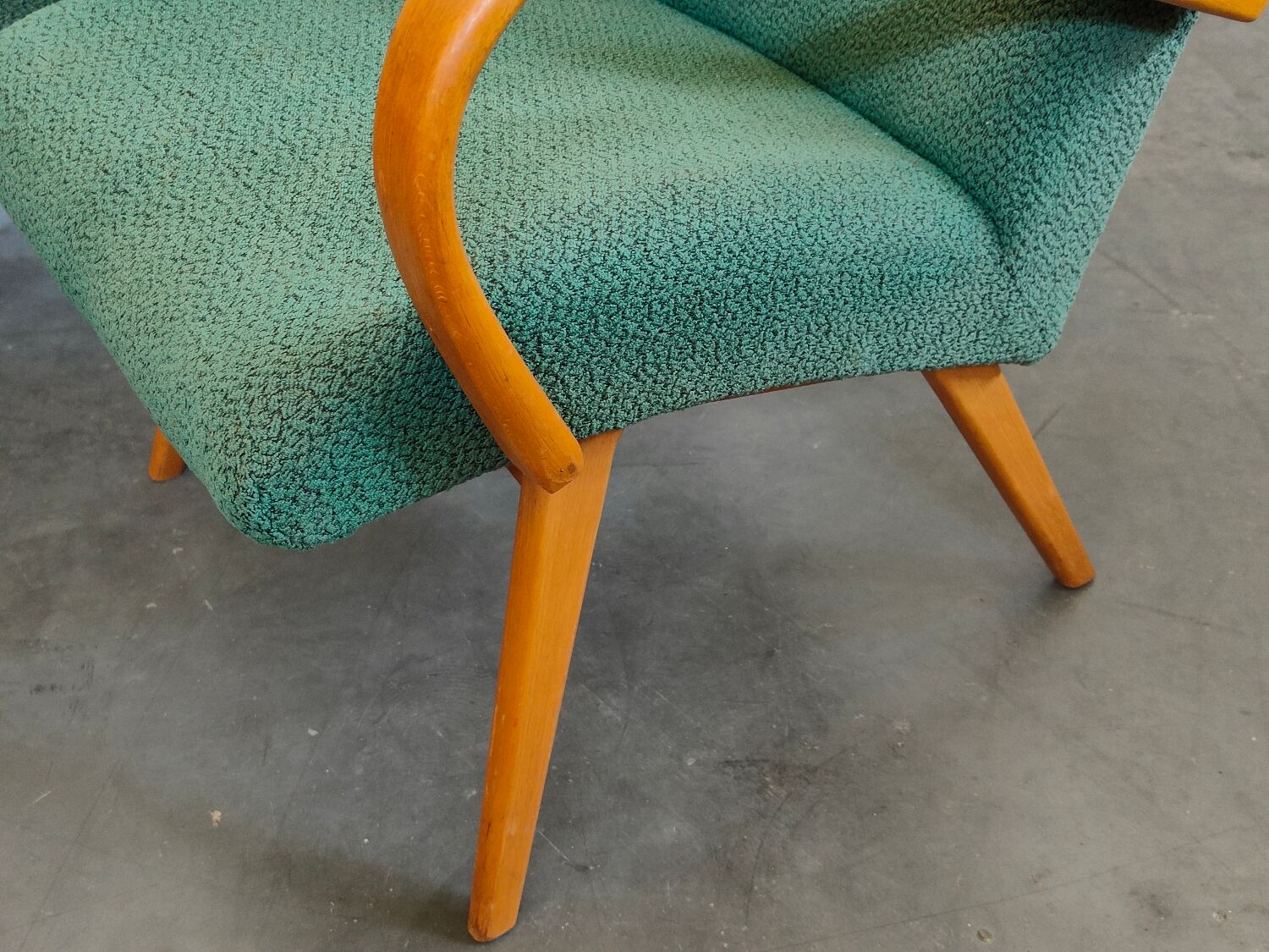Pair of green armchairs by Jaroslav Smidek for TON