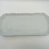 White porcelain cake dish