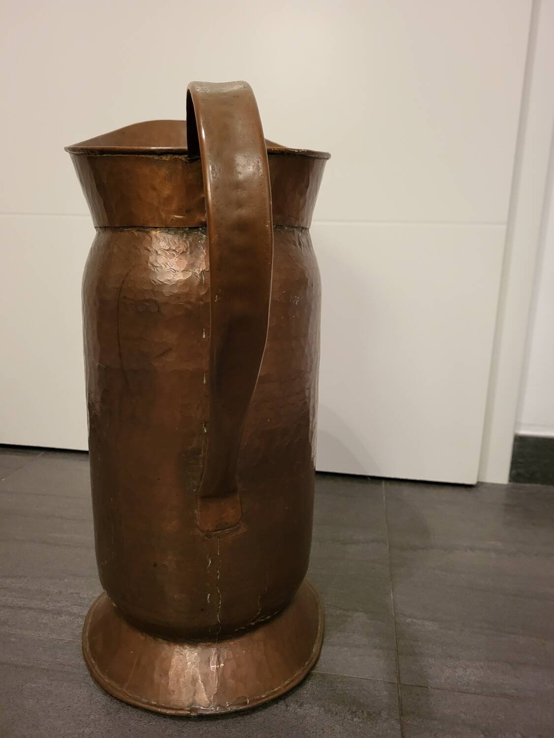 Copper umbrella stand