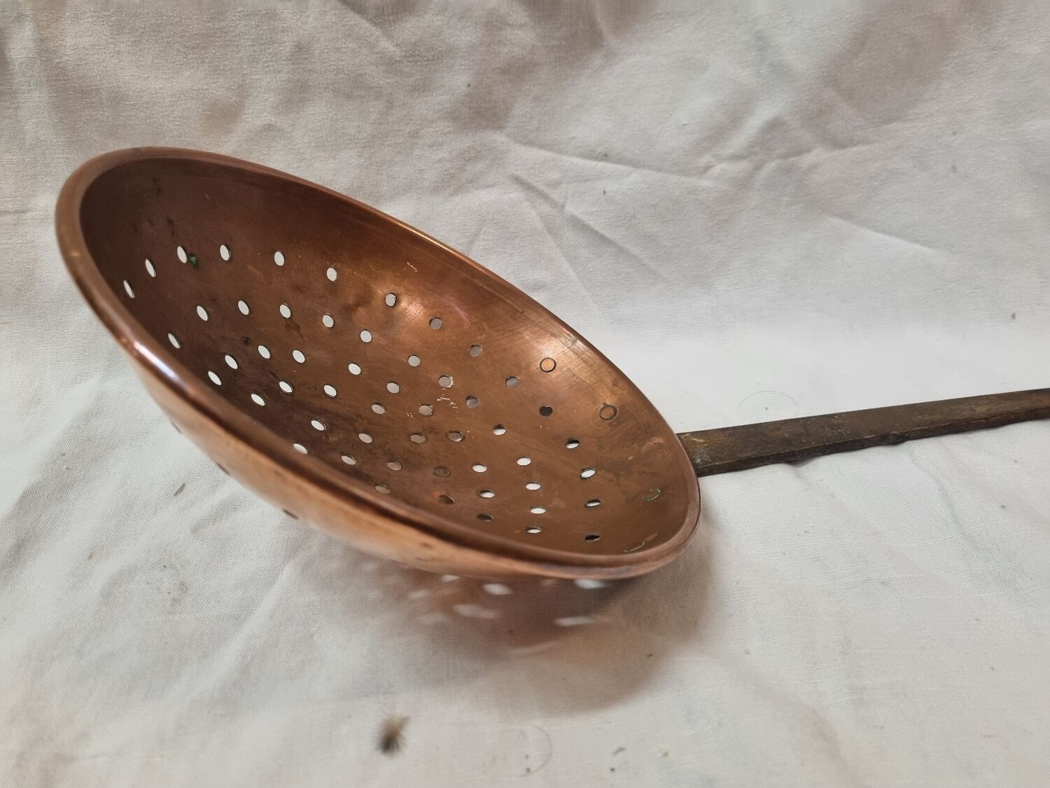Passoire en cuivre pour fraises