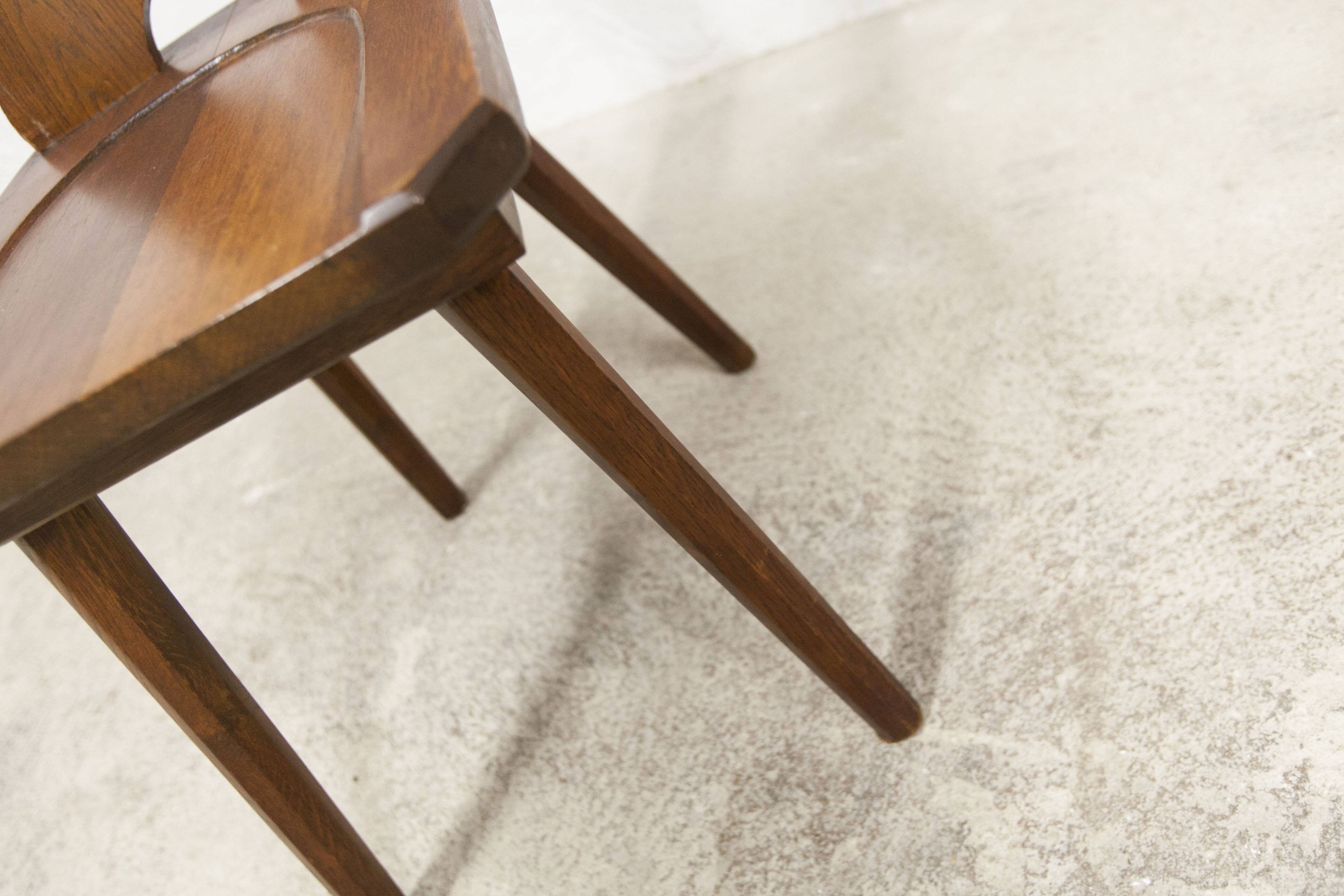 Chaise brutaliste 1960 bois massif