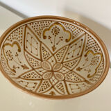 Ceramic salad bowl