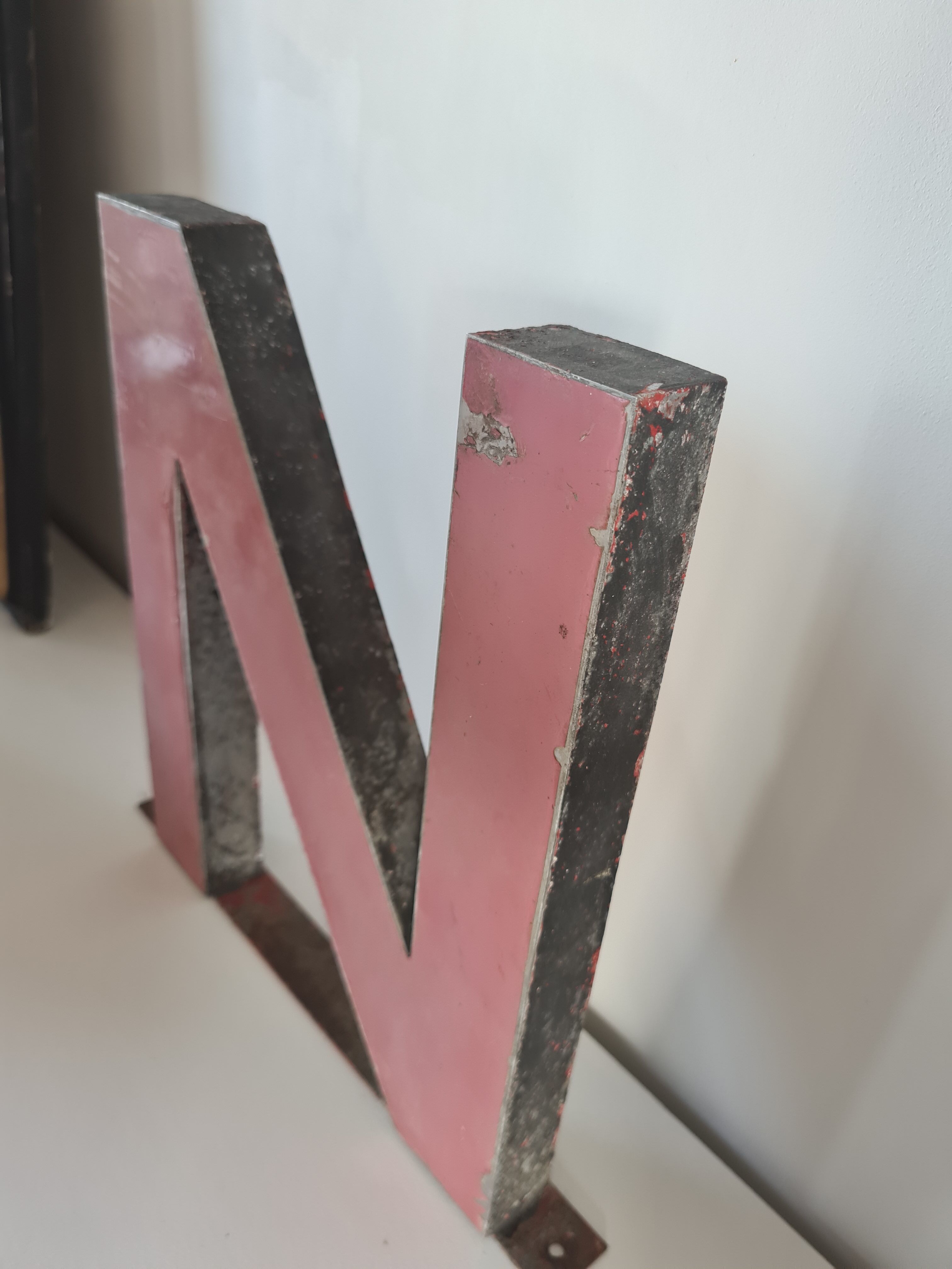 Vintage iron letter N