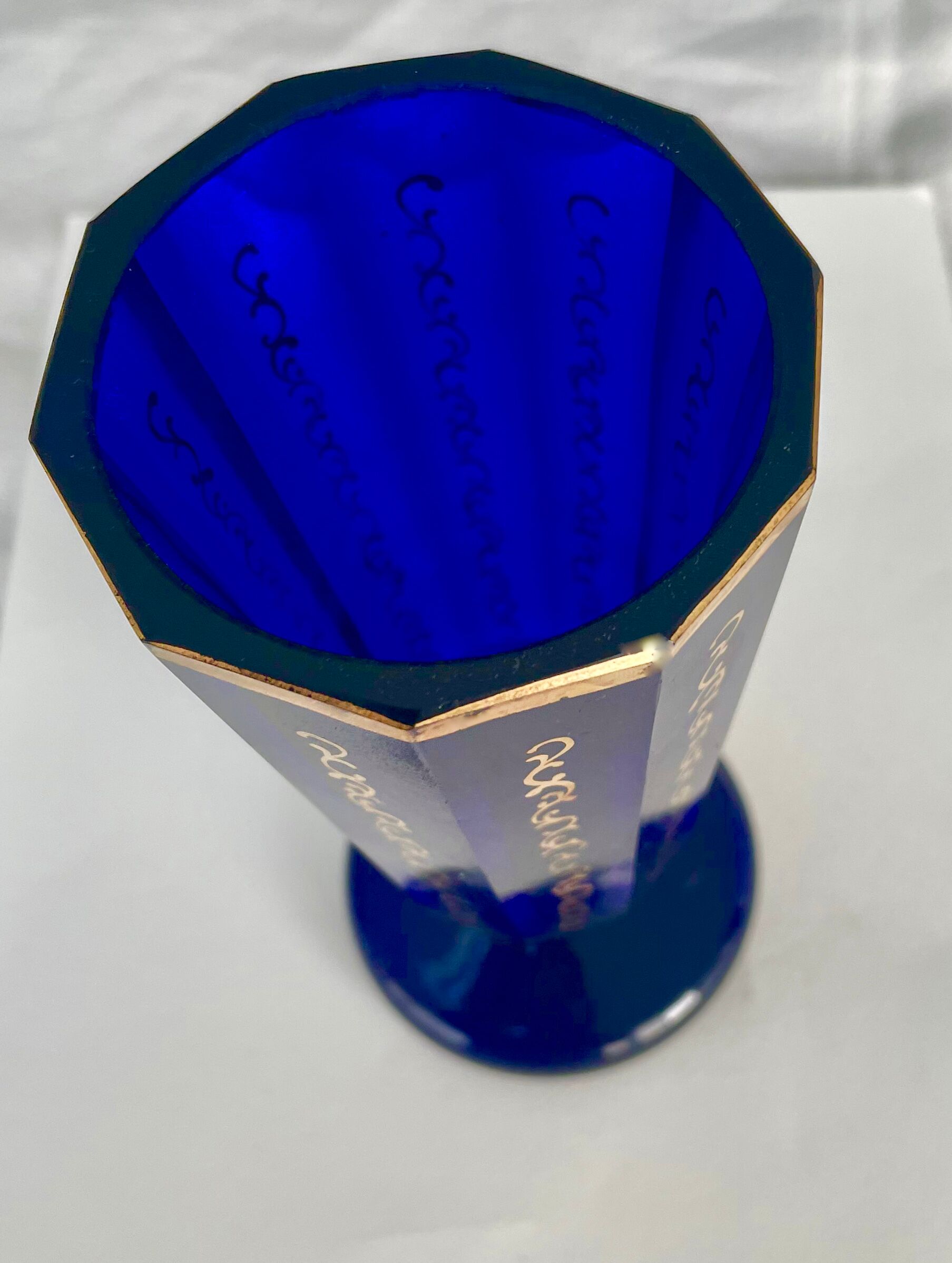 Art Nouveau vase in cobalt blue and gold crystal