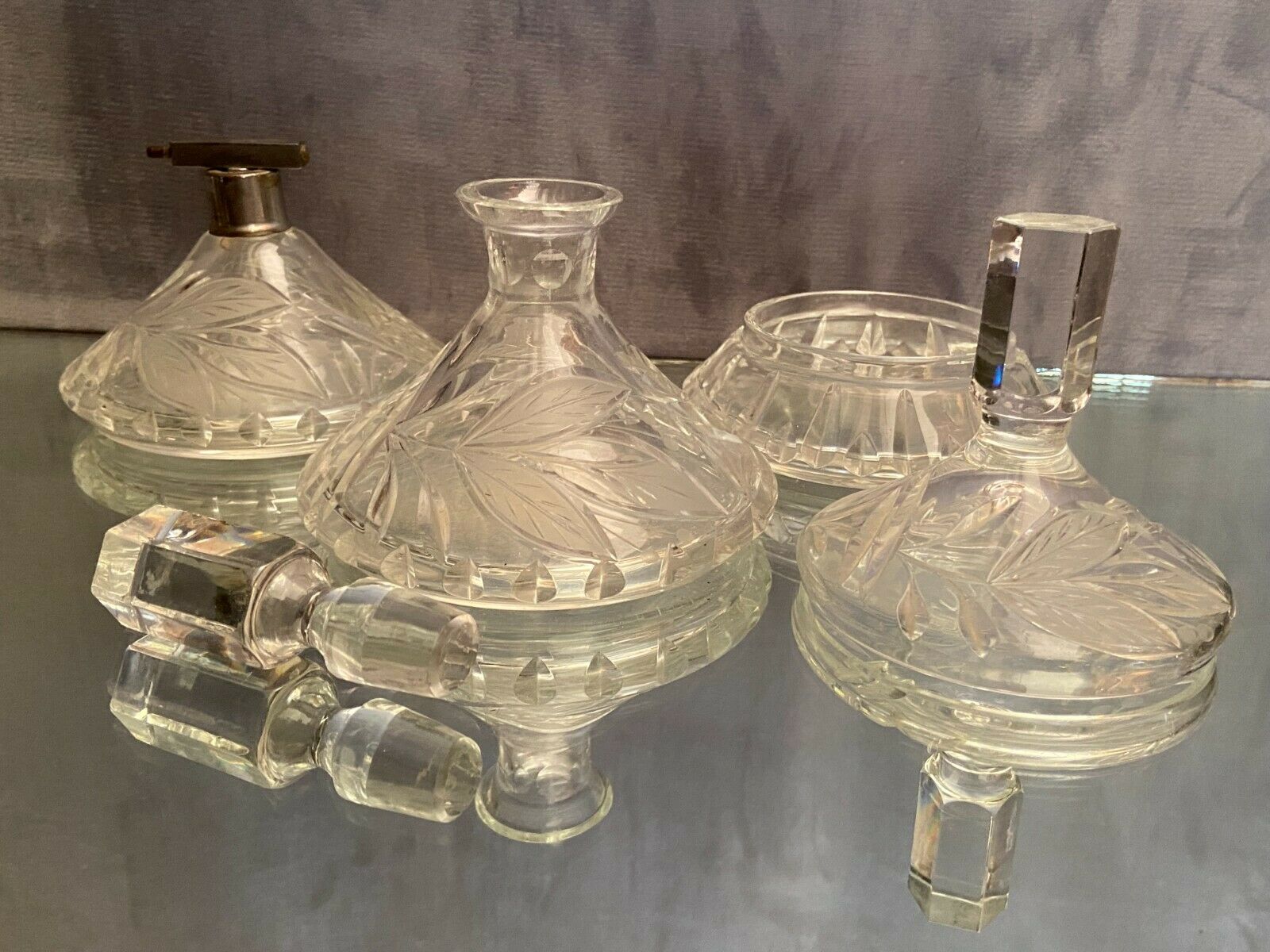 Bohemian crystal set with carved decoration