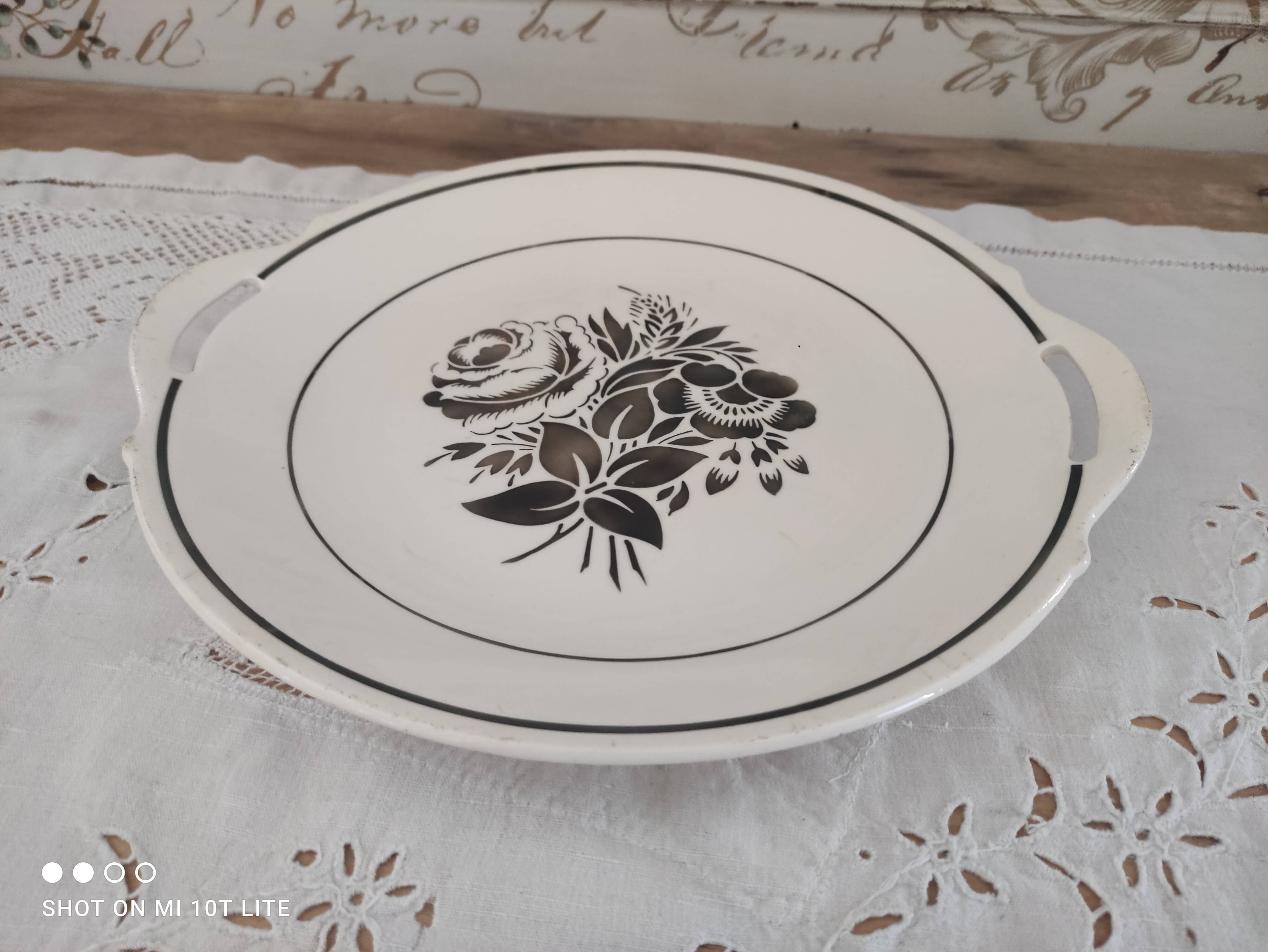 Pie or cake dish 2 handles in old earthenware decoration gray roses