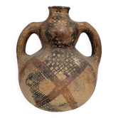Poterie traditionnelle kabyle / berbère en terre cuite ornée de motifs