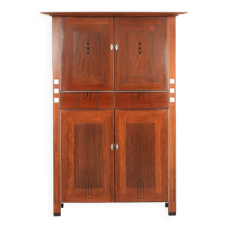 Art Deco design sideboard in good condition