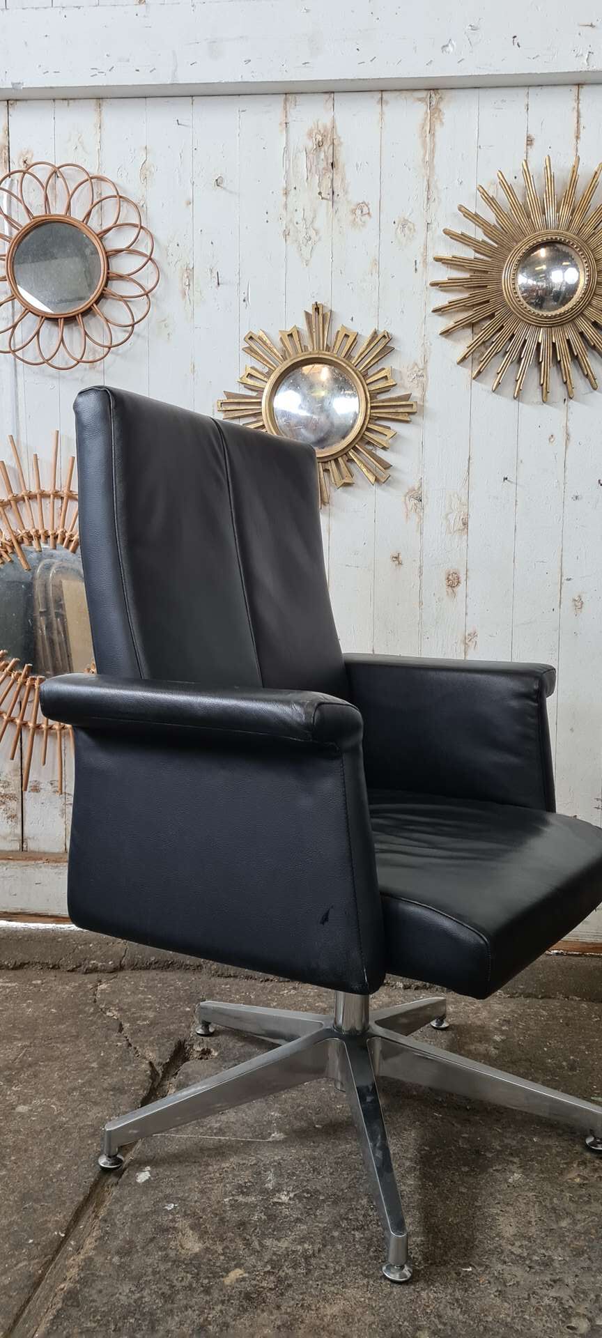 Pair of vintage armchairs