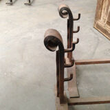 Pair of cast iron chenet