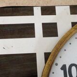 Clock wall formica featured transistor