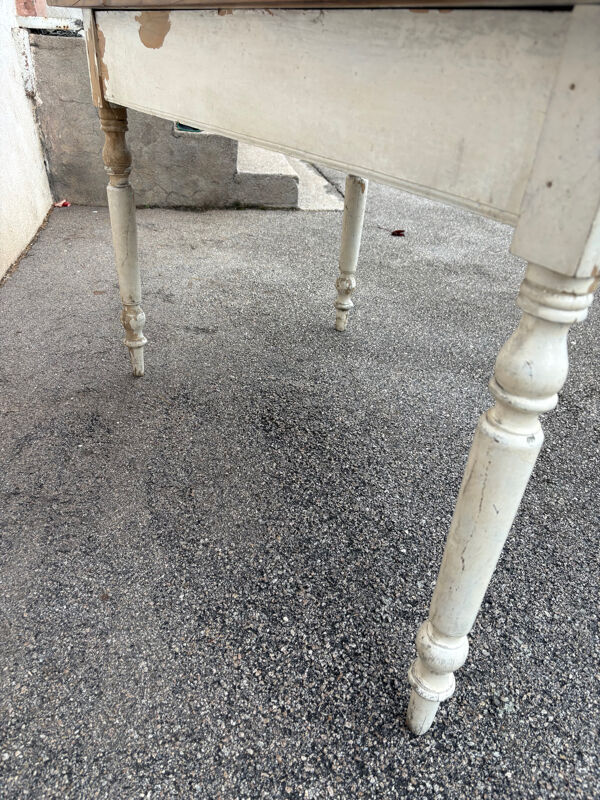 Table de cuisine rustique