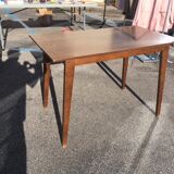 Stella room table