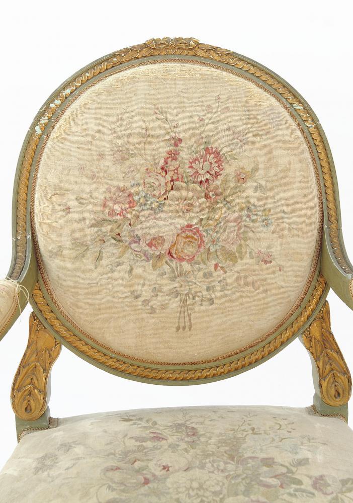 Louis XVI-style convertible chair