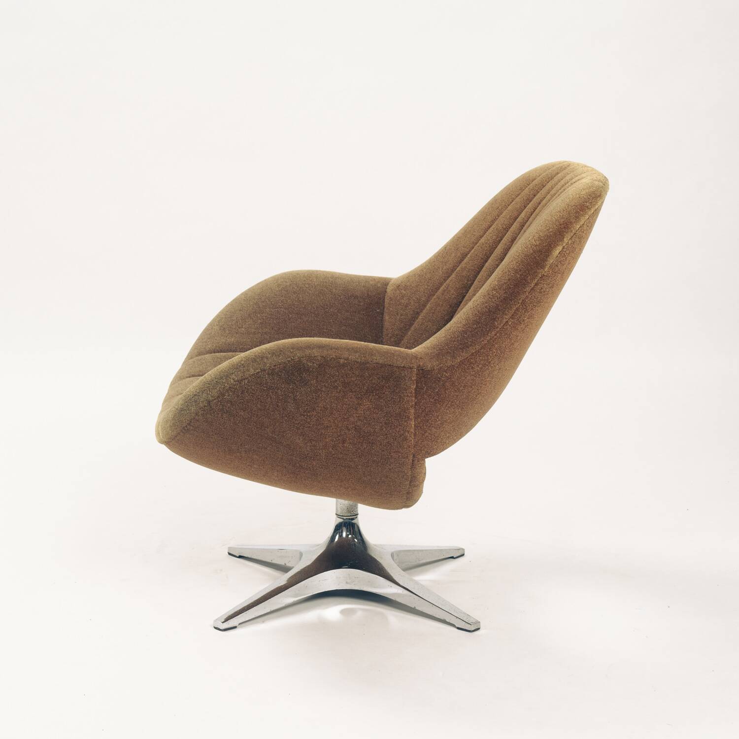 Fauteuil pivotant Space Age en mohair vert marron, années 1960