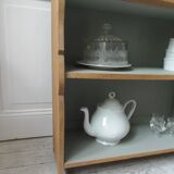 Small vintage bookcase, 5 fixed shelves, interior sublimated in verdigris, waxed finish.