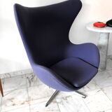 Egg chair by Arne Jacobsen, Fritz Hansen edition
