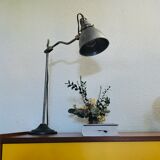 Industrial lamp to lay