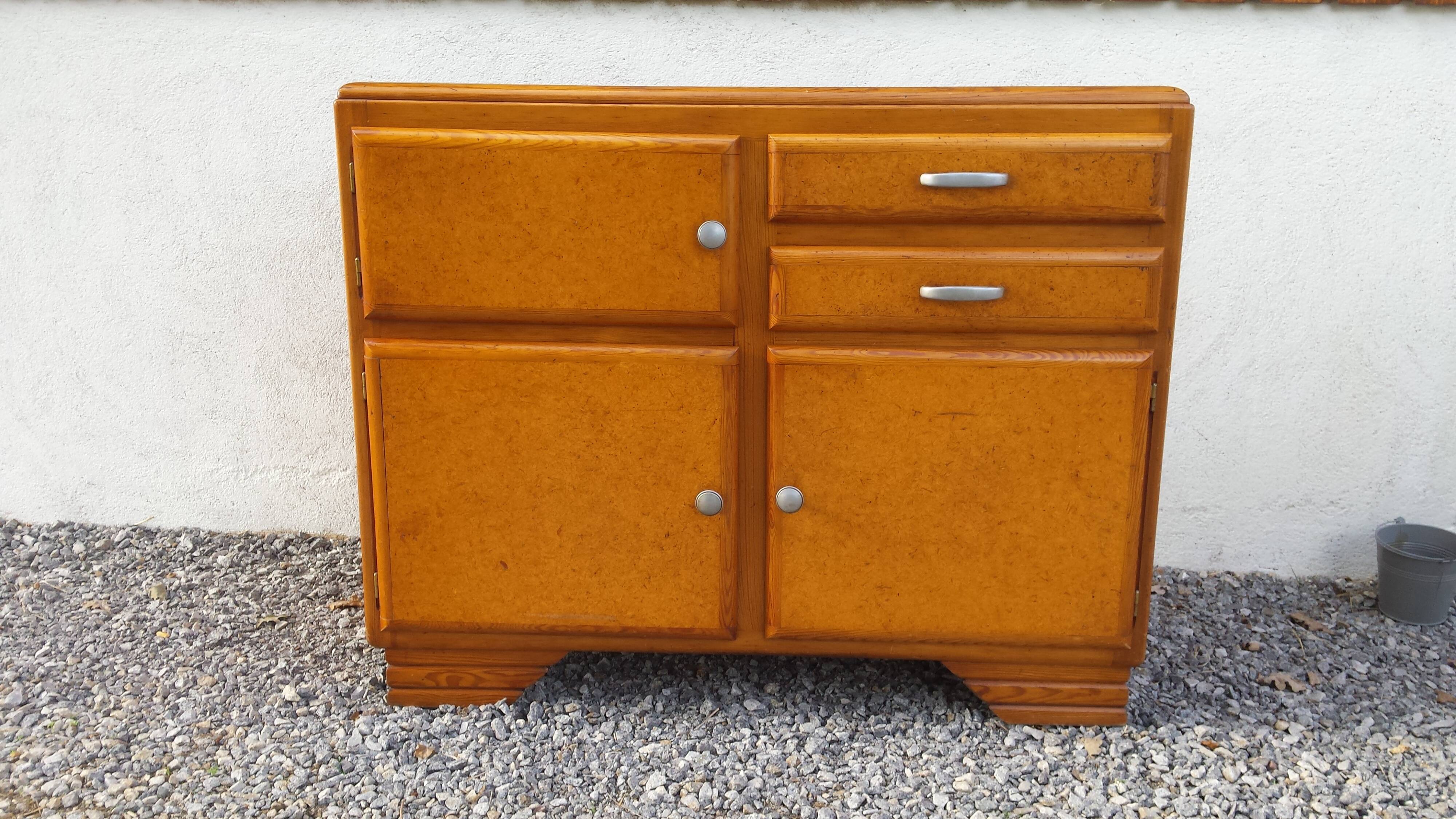 buffet Mado tray in green balatum