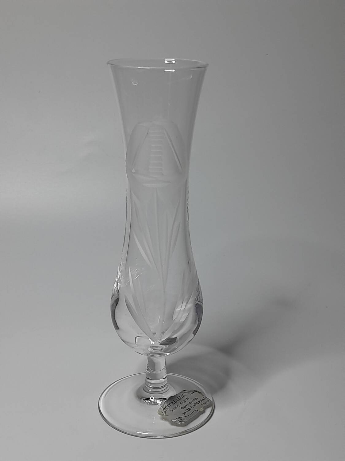 Vase soliflore en cristal taillé main - Valéry Klein, Baccarat
