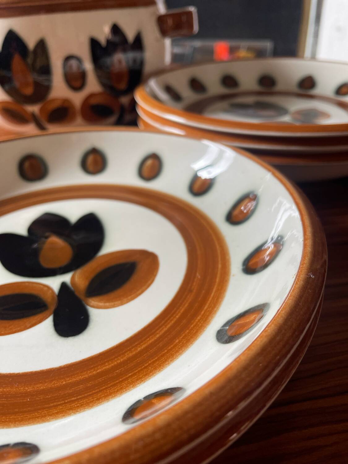 Kimono set from Boch La Louvière