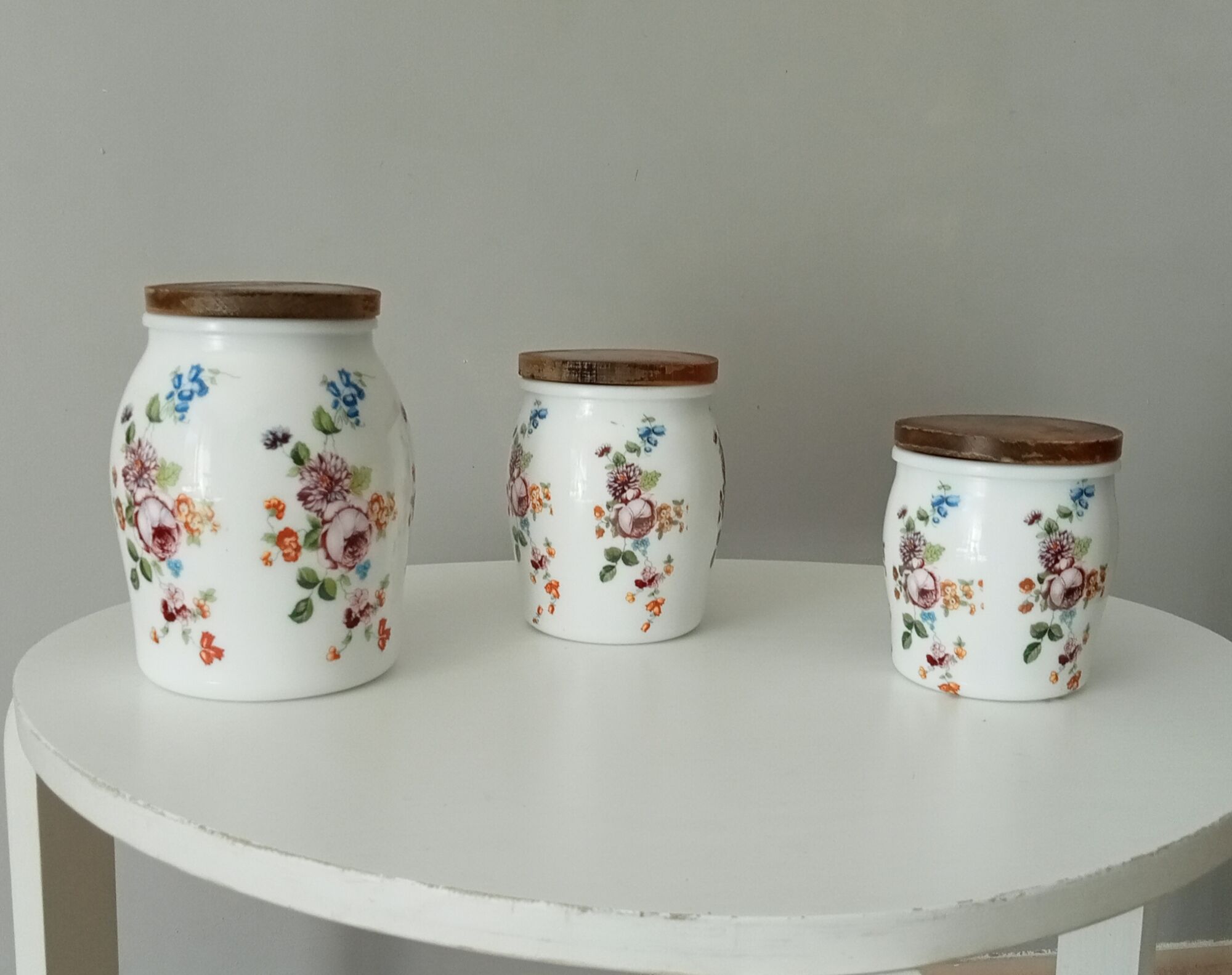Set of 3 old porcelain pots 30s/40s