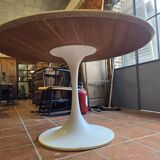 Tulip foot table from the 70s, 120cms in diameter