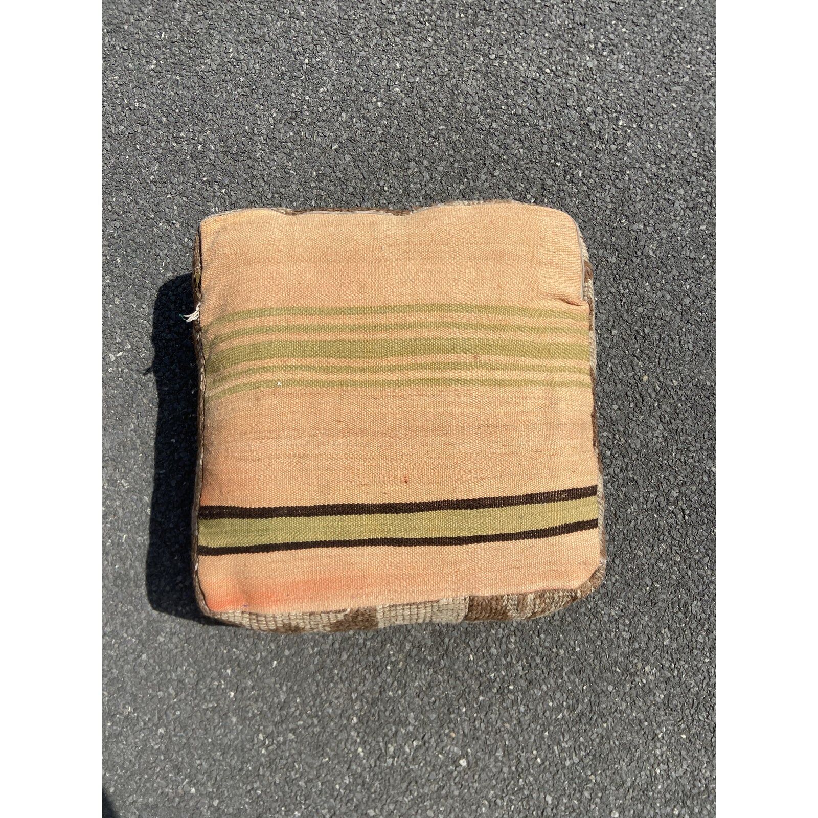 Moroccan pouf berbere boujaad